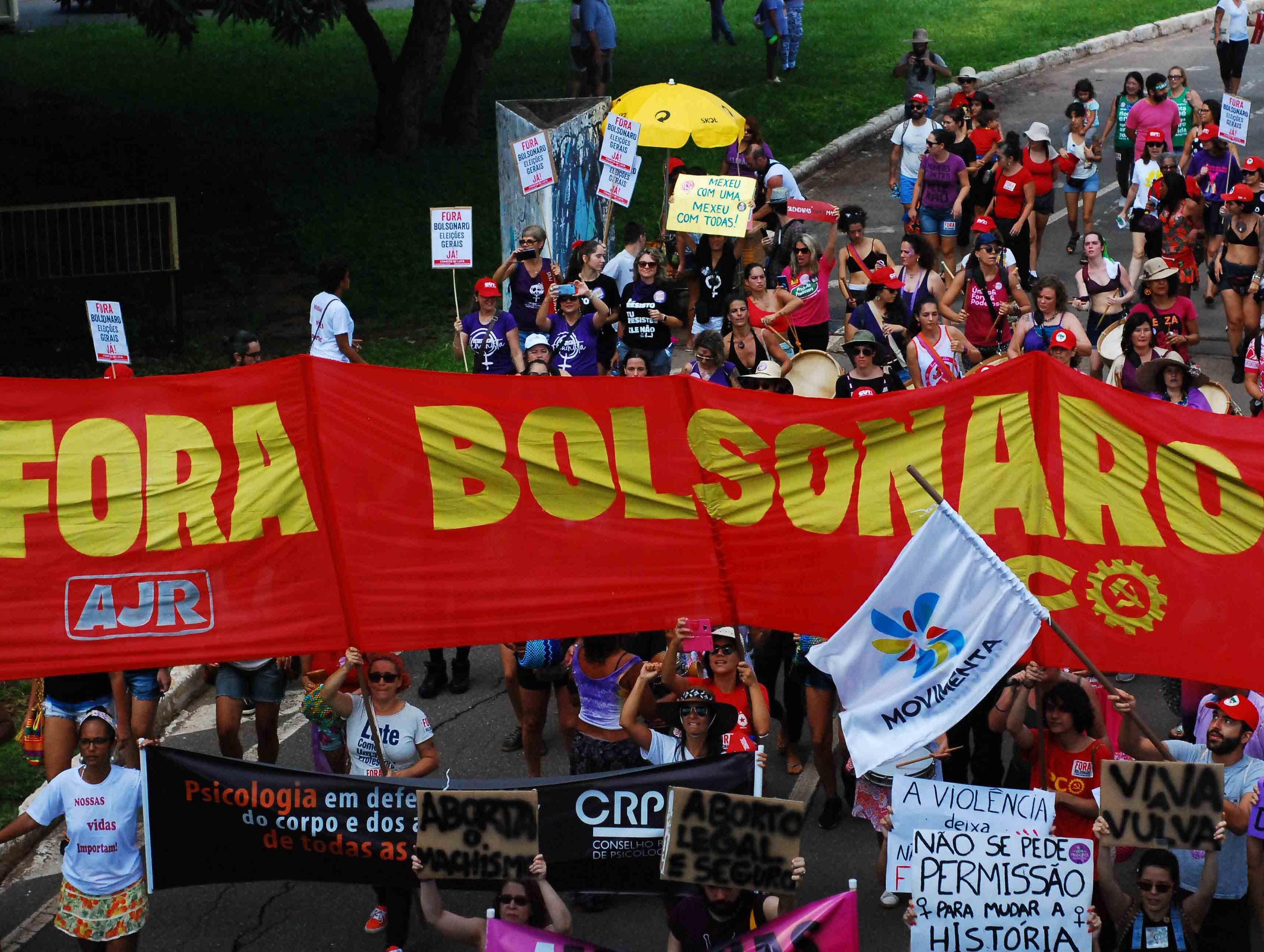 Oposição convoca atos de protesto contra Bolsonaro em 85 cidades