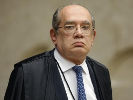 Em inglês, Gilmar Mendes acusa Ernesto Araújo de propagar fake news