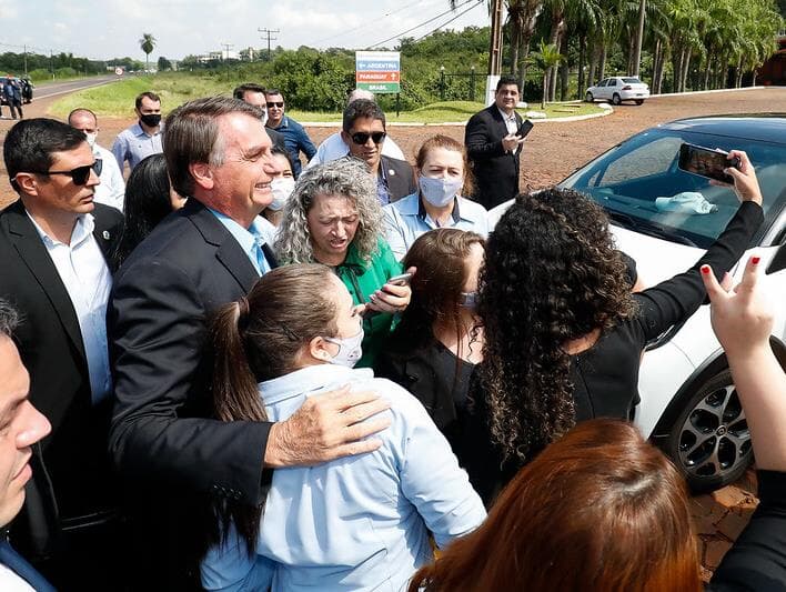 Deputado aciona PGR e acusa Bolsonaro de crime contra a saúde pública