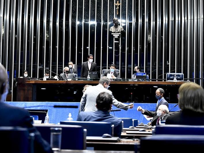 Senado começa o ano com votação das MPs da vacina e do setor elétrico