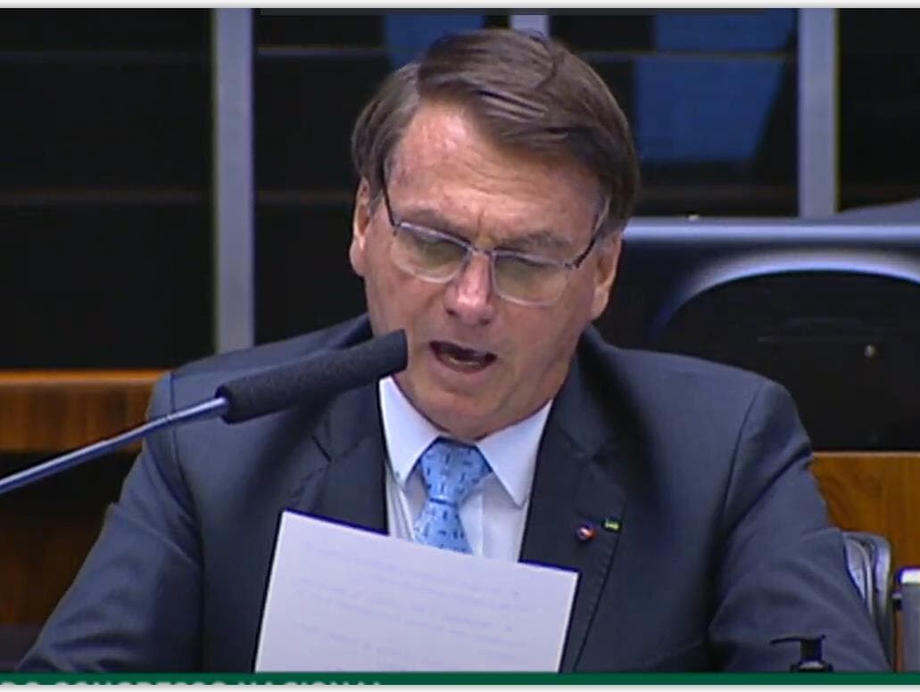 Bolsonaro defende reformas em abertura do ano legislativo. Veja íntegra