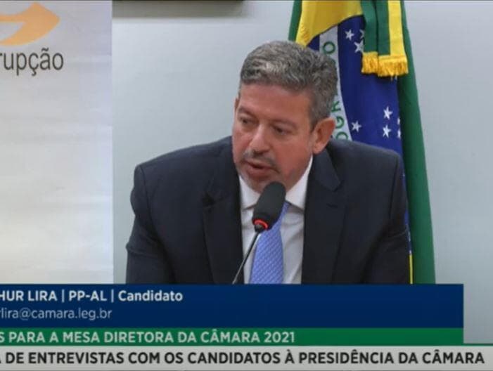 Lira desconversa sobre CPI da pandemia: "tem que preencher os requisitos"