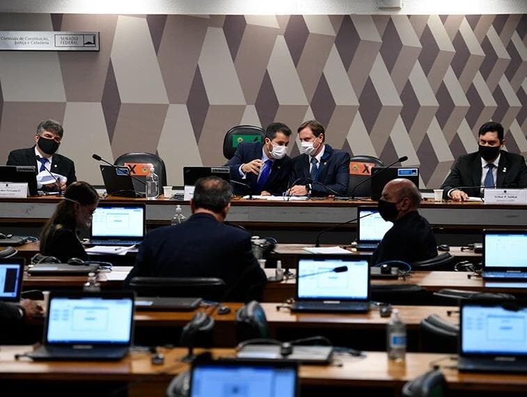 Comissão do Senado aprova indicados para Antaq, Anatel, ANTT e ANP