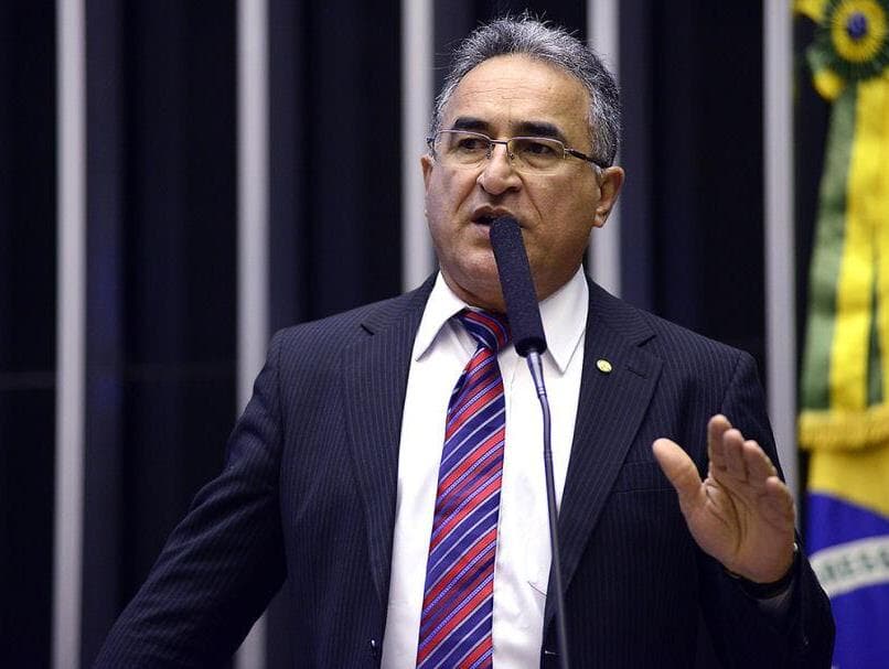 Edmilson Rodrigues, do Psol, é eleito prefeito de Belém