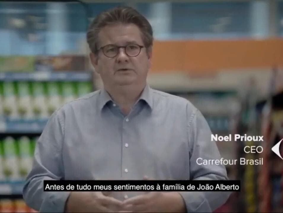 CEO do Carrefour pede desculpas em comunicado no horário nobre da TV