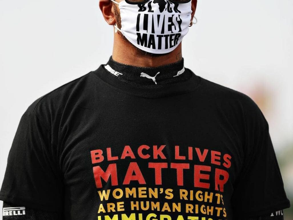 Lewis Hamilton e Black Lives Matter lamentam assassinato de João Alberto