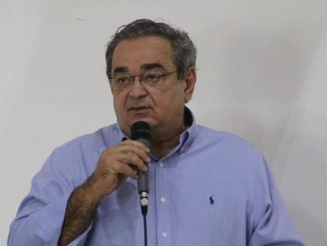 Álvaro Dias é reeleito prefeito de Natal