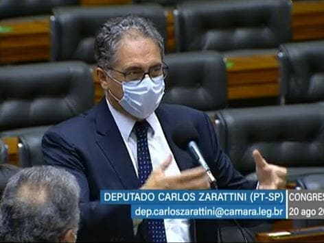 Deputados mantém veto de congelamento de salário dos servidores