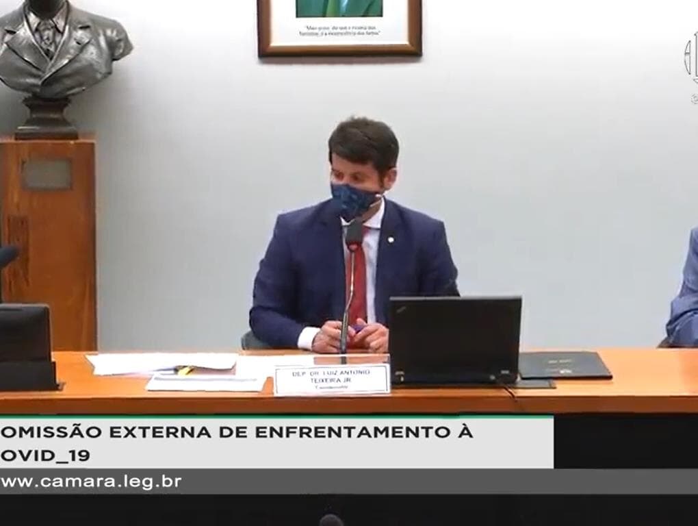 Deputados discutem plano de enfrentamento à covid-19