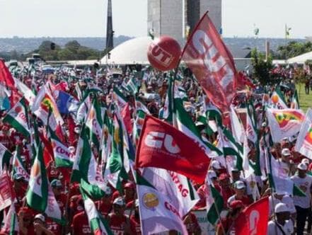 Centrais sindicais organizam paralisação em dia de luto por mortos por covid-19