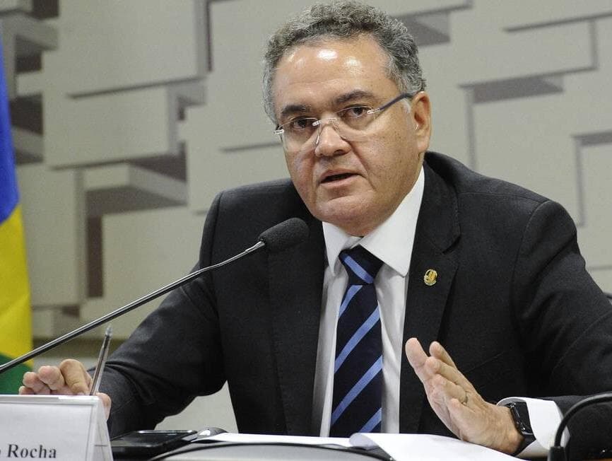 Comissão mista da reforma tributária vai ouvir Guedes no dia 4 de agosto