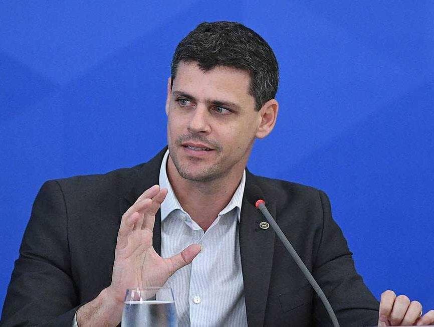 Governo exonera Mansueto e nomeia Bruno Funchal para o Tesouro