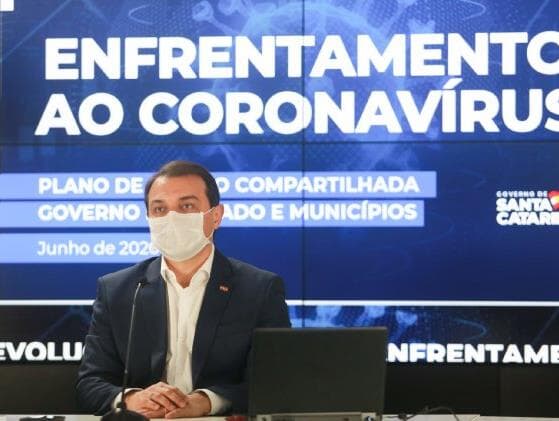 Governador de Santa Catarina testa positivo para novo coronavírus