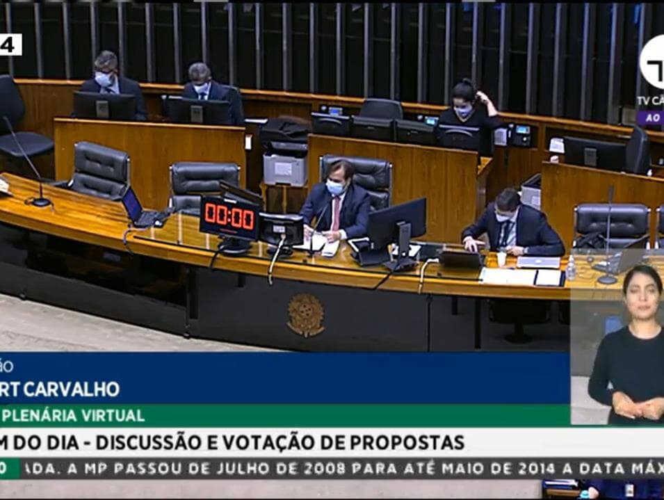 Câmara aprova MP sobre acordos trabalhistas na pandemia