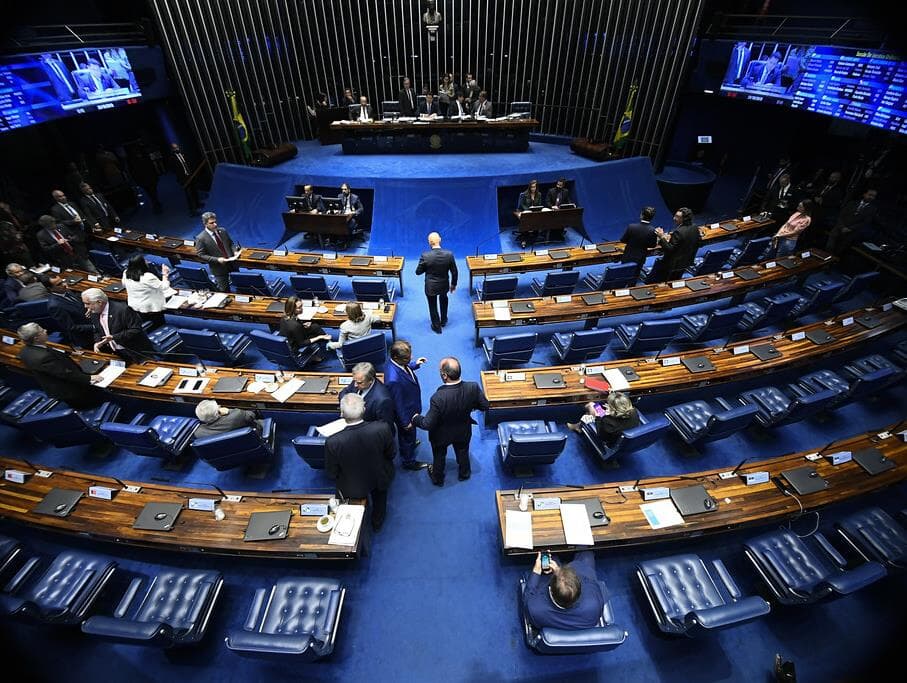 Senado aprova MP que facilita venda de imóveis da União. Texto vai à sanção