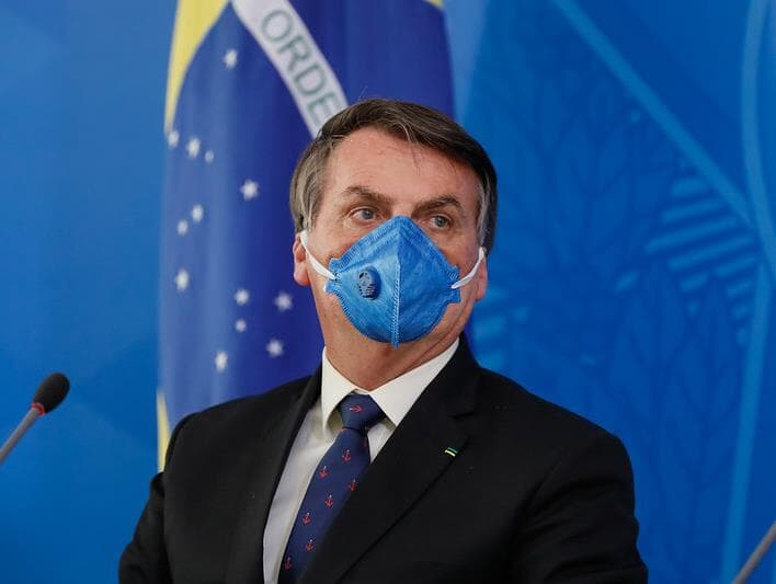 Defesa de Bolsonaro encaminha um terceiro exame de covid-19 ao Supremo