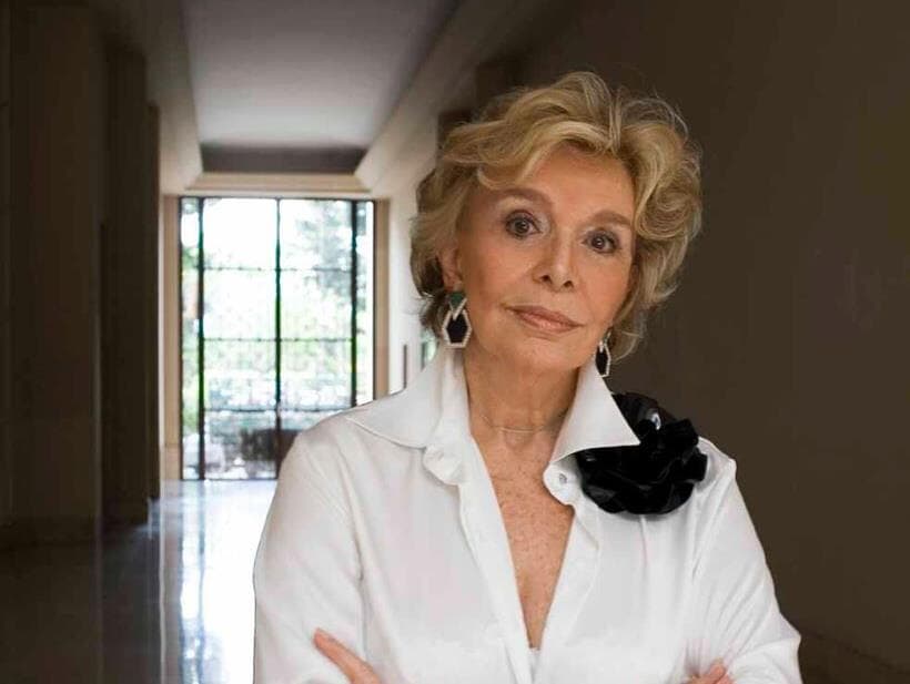 Morre de covid-19 a socialite carioca Lourdes Catão