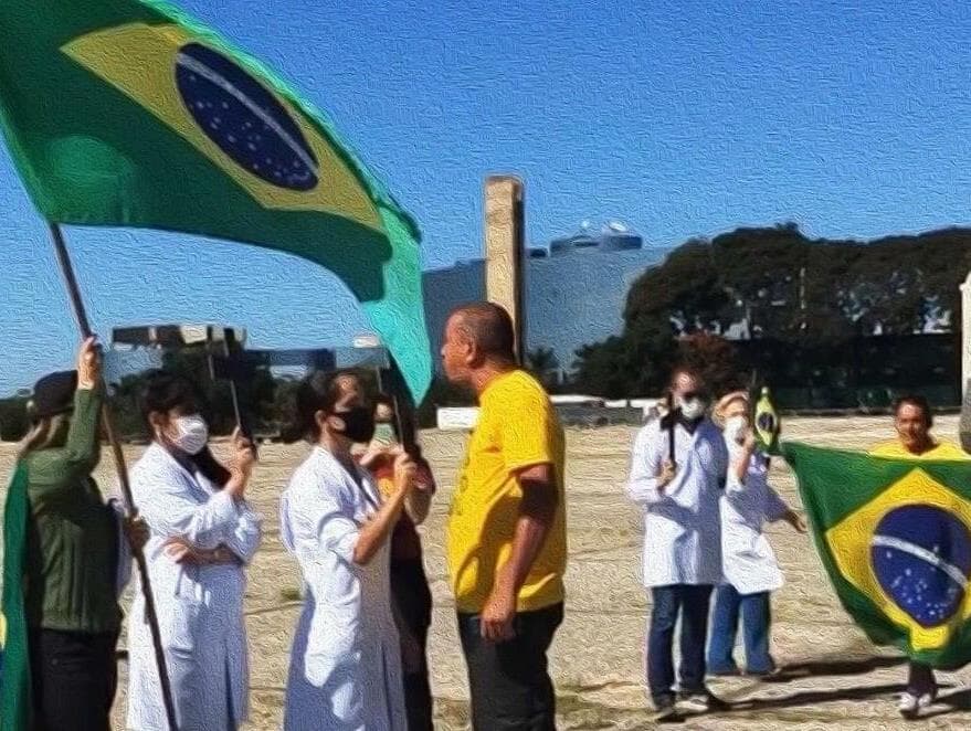 Fanáticos camisas amarelas de Bolsonaro ficarão cada vez mais violentos