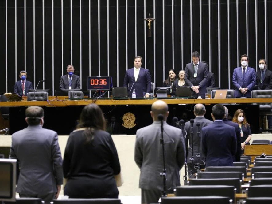 Câmara aprova projeto que preserva valor de repasses a estados e municípios