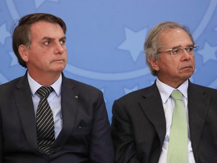 Bolsonaro terá semana tensa e de queda de braço com o Congresso