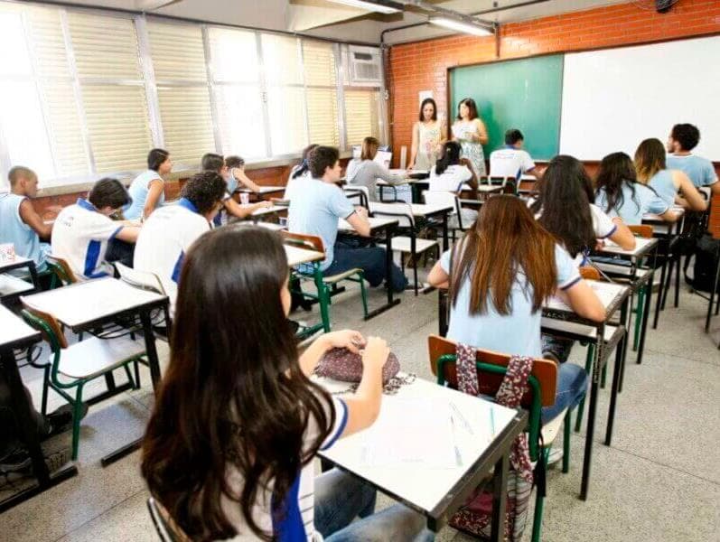 Senado aprova PL com regras para ensino em tempo integral na educação básica