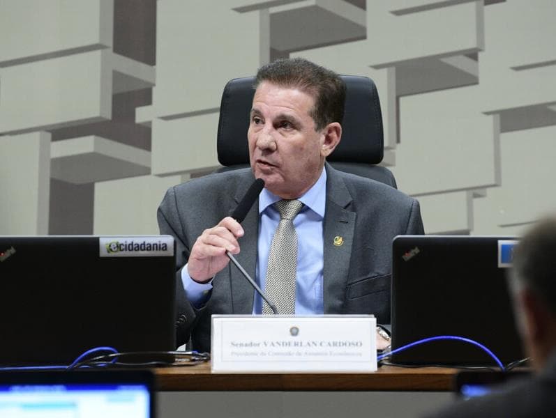 PL do Carf fica para agosto e deve ter "debate acalorado" no Senado