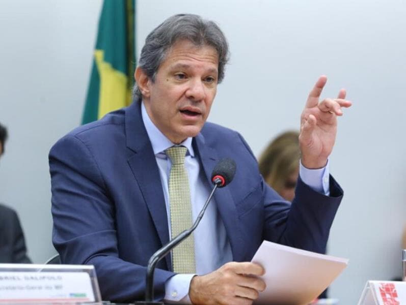 Haddad se reúne com líderes de partidos no Senado para azeitar arcabouço