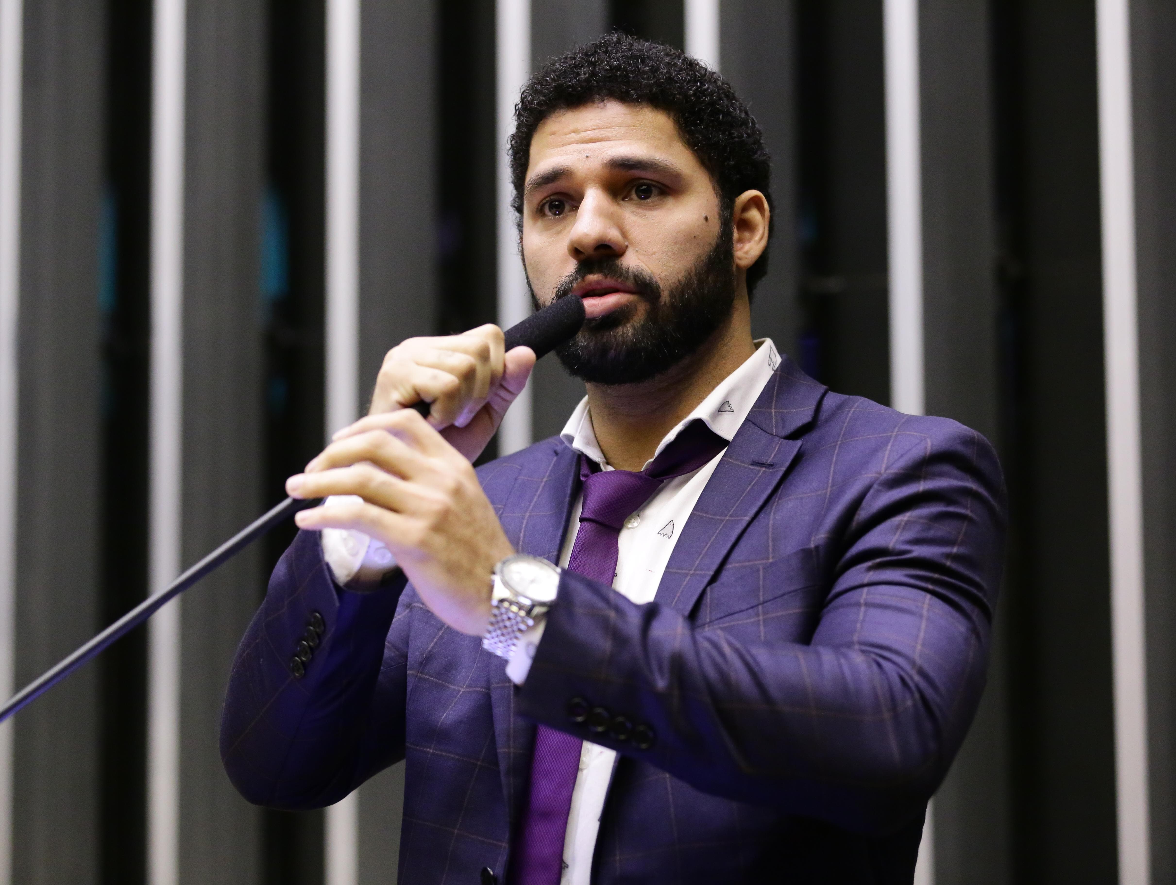 Morre David Miranda, ex-deputado e marido de Glenn Greenwald, aos 37 anos