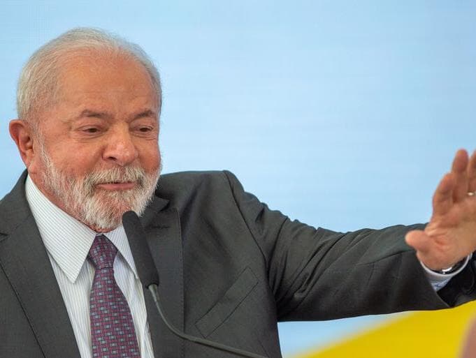 Lula vai cobrar maior fidelidade e compromisso de partidos com mais ministérios