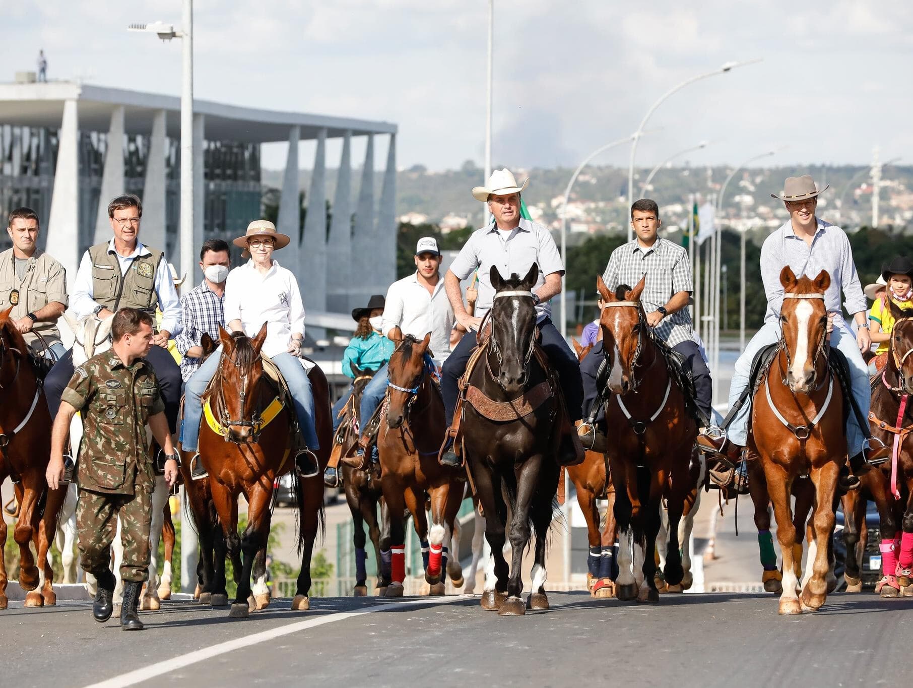 Agro concentra doações a Bolsonaro. Veja lista