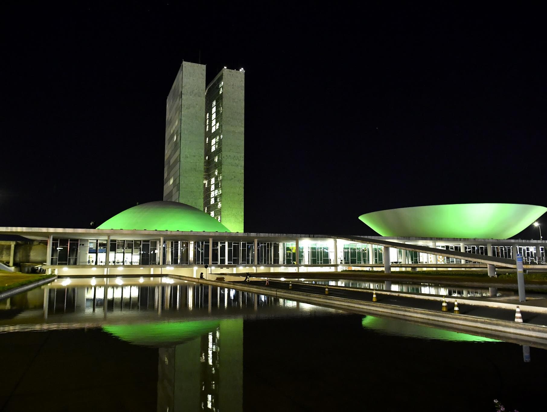 Congresso volta com a pauta cheia de vetos e medidas provisórias