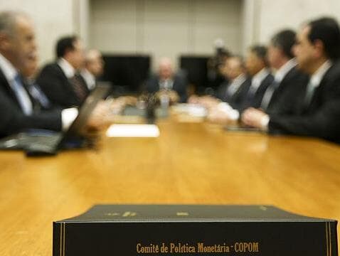 Copom termina reunião com indicativo de alta na taxa básica de juros para 12,75%