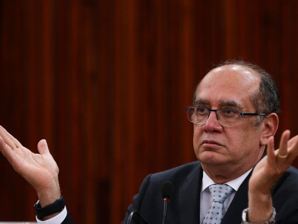 Amigos fazem vaquinha para jornalista pagar R$ 310 mil a Gilmar Mendes