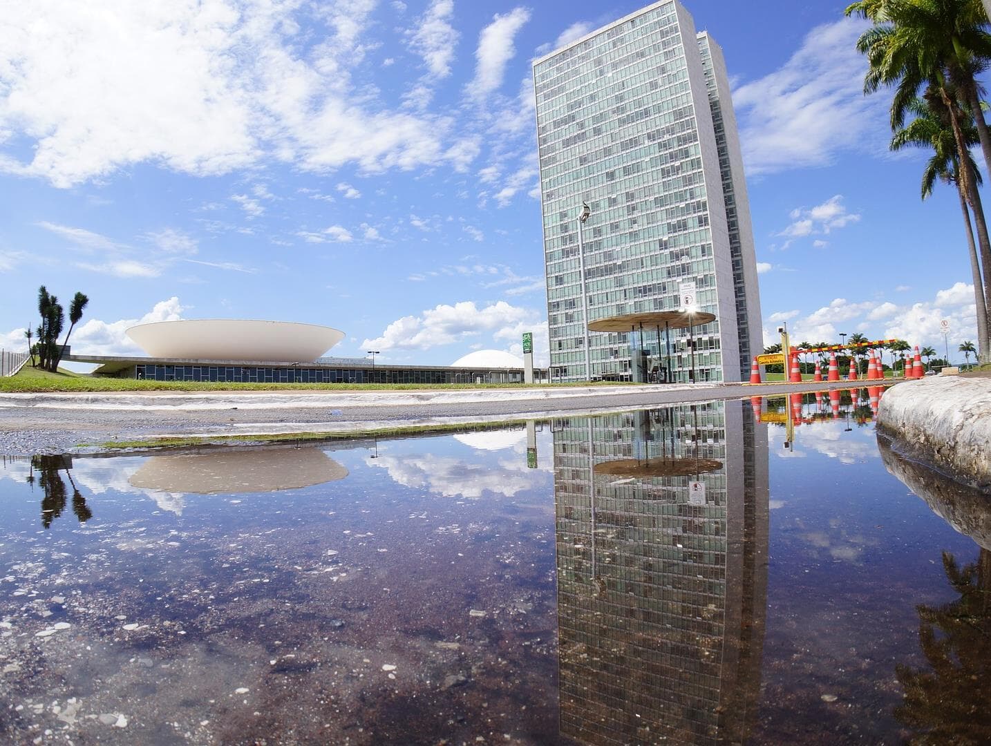 De olho no Executivo: confira os senadores que podem sair candidatos neste ano