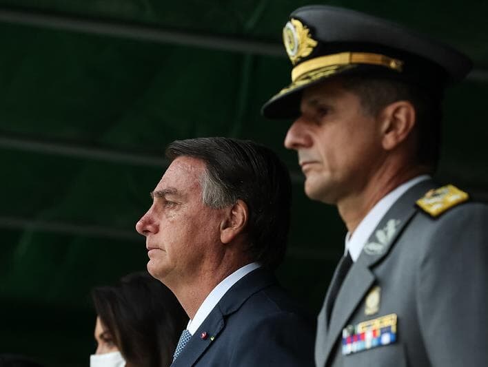 Bolsonaro atacou jornalistas em 86% das lives que realizou, indica Agência Lupa