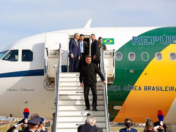 Bolsonaro desembarca na Itália para reunião do G20