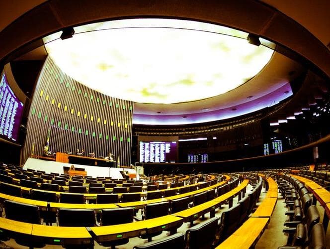 Veja como cada deputado votou a autonomia do Banco Central