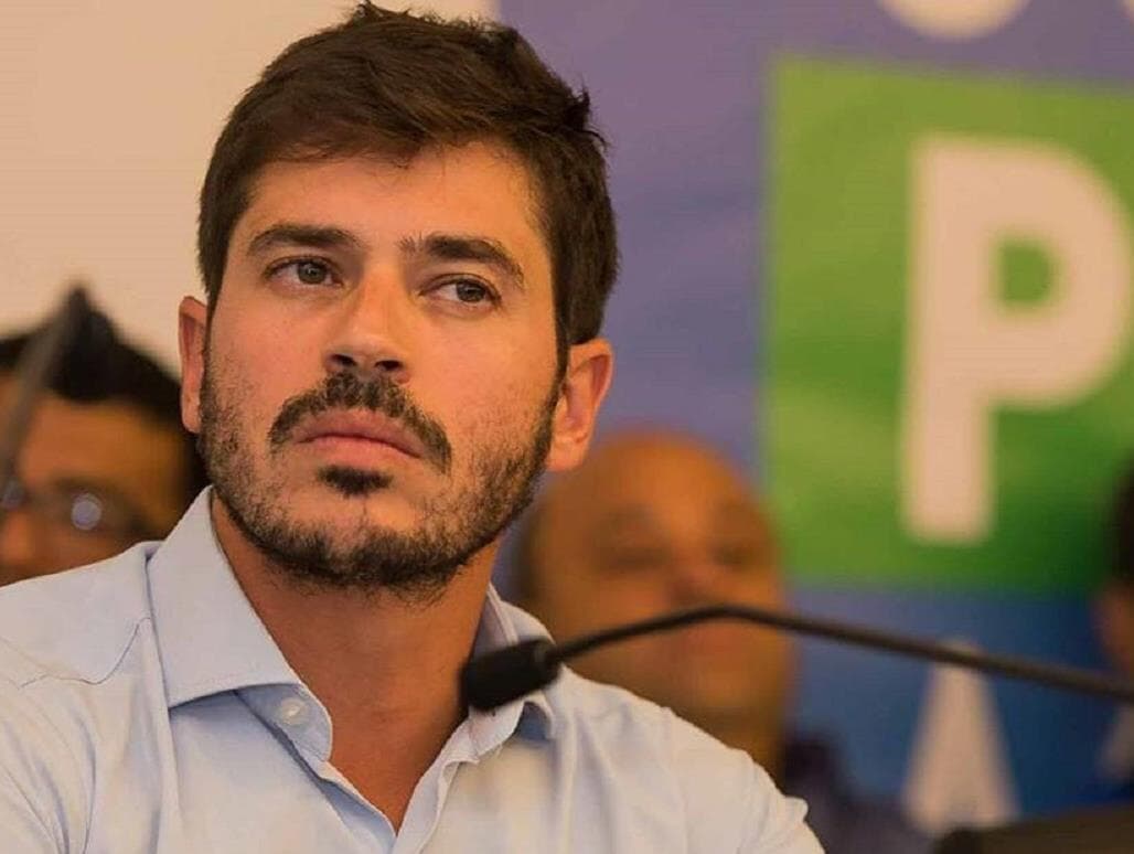 "BolsoLira constrange até aliados de Bolsonaro", diz vice-presidente do PSL