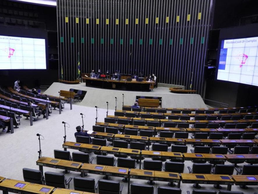 73% dos deputados e senadores candidatos fracassaram no 1° turno