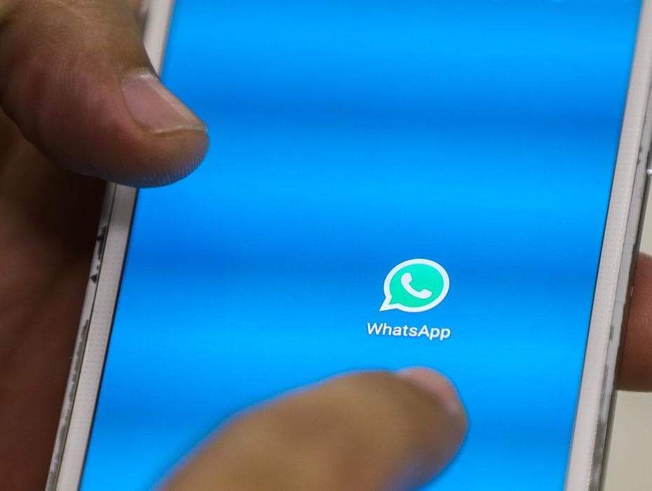 WhatsApp exclui 256 contas por denúncias de fake news feitas pelo TSE