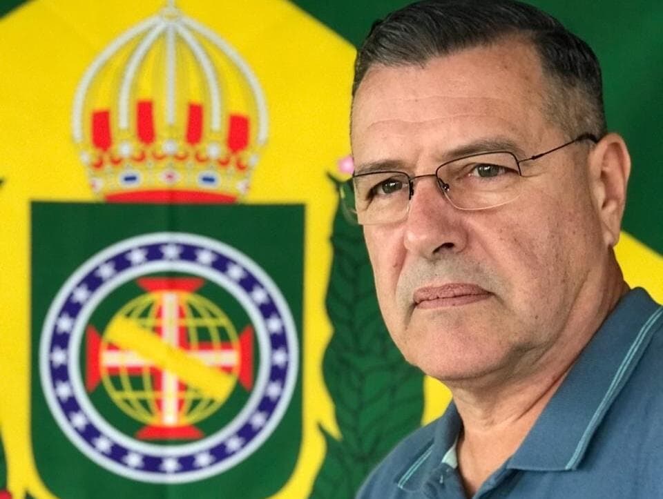 Dono de piscina com suástica nazista é candidato a vereador em SC