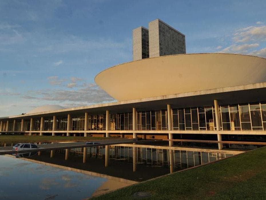 Sessão do Congresso é cancelada por falta de acordo sobre vetos