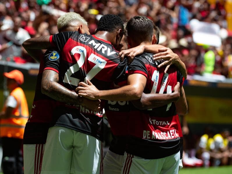 Flamengo tem três jogadores e outros 35 casos de covid-19