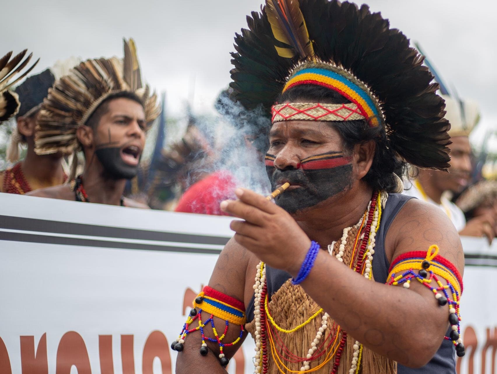 Funai culpa ONGs pela pobreza dos índios e MP é acionado