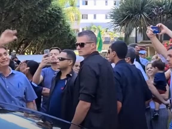 Bolsonaro volta a ser alvo de panelaço em Brasília. Veja o vídeo