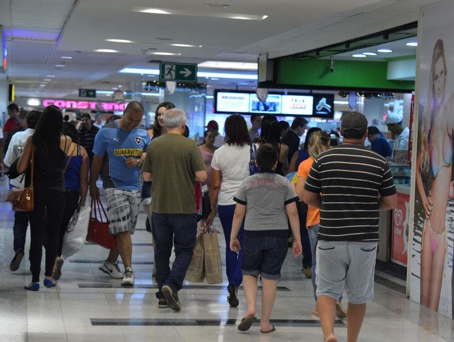 Shoppings em alerta por causa da pandemia de coronavírus