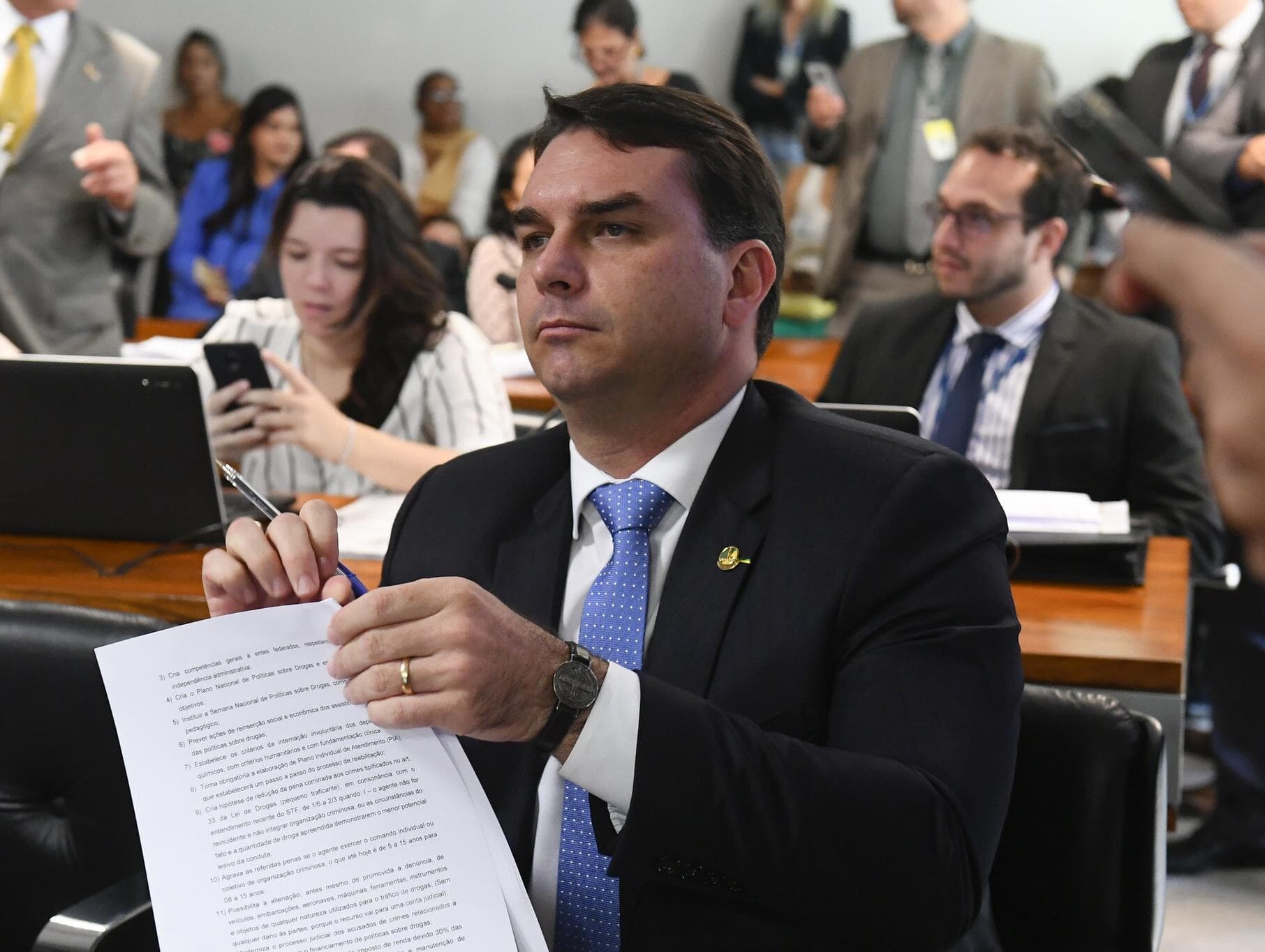 Juiz de garantias pode afastar magistrado criticado por Bolsonaro do julgamento de Flávio