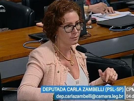 Zambelli se emociona na CPI ao falar de aborto e discute com Joice