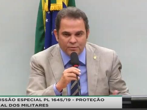 Sem avanços, deputados debateram mudanças na Previdência dos Militares