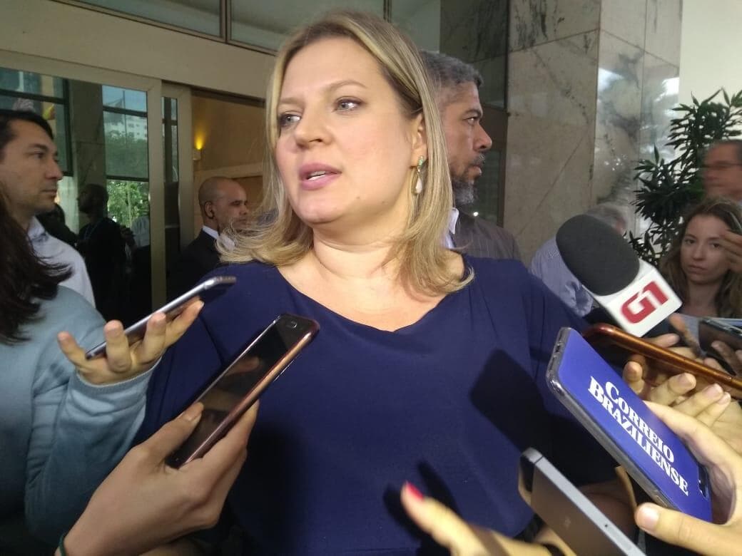 Joice Hasselmann entra com mandado de segurança para impedir CPI da Lava Jato